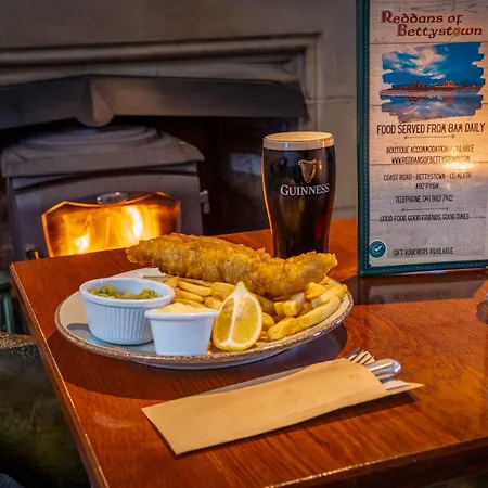 Bed & Breakfast Reddans Of Bettystown Luxury Bed & Breakfast, Restaurant And Bar