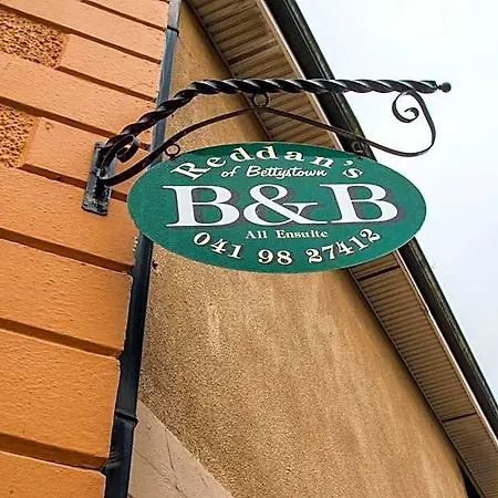 Bed & Breakfast Reddans Of Bettystown Luxury Bed & Breakfast, Restaurant And Bar