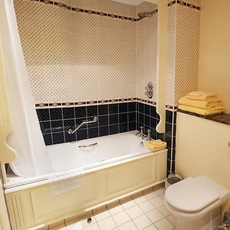 Reddans Of Luxury Bed & Breakfast, Restaurant And Bar 3*