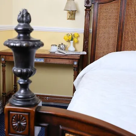 לינה וארוחת בוקר Reddans Of Luxury Bed & Breakfast, Restaurant And Bar 3*