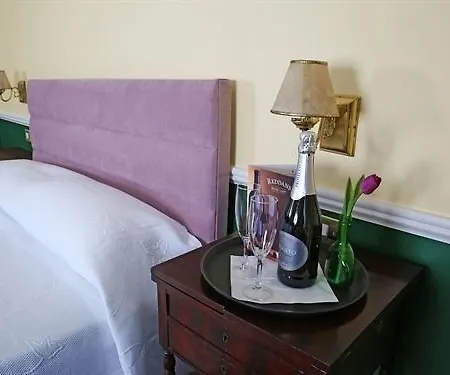 Reddans Of Luxury Bed & Breakfast, Restaurant And Bar Bed & Breakfast Bettystown