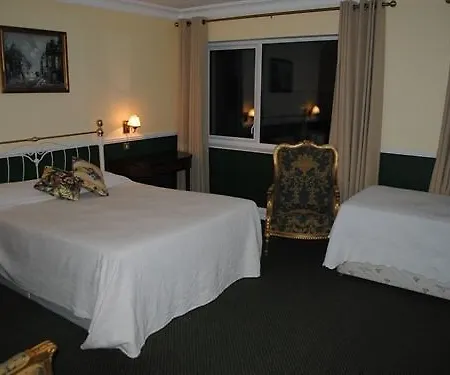 Reddans Of Bettystown Luxury Bed & Breakfast, Restaurant And Bar 3*