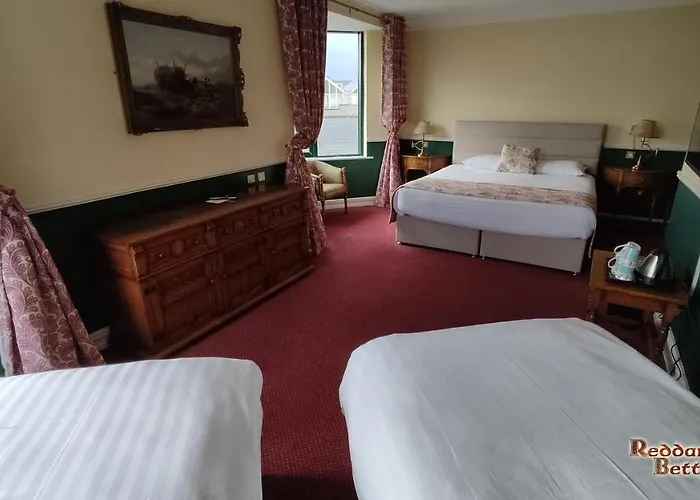 Bed & Breakfast Reddans Of Bettystown Luxury Bed & Breakfast, Restaurant And Bar Louth