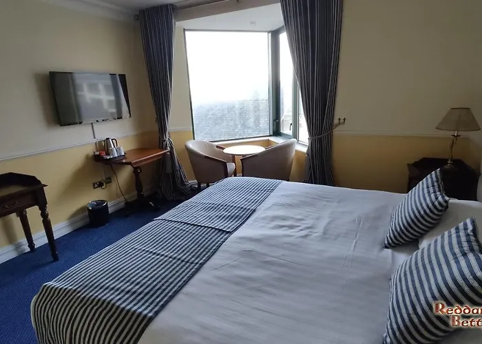 Bed & Breakfast Reddans Of Bettystown Luxury Bed & Breakfast, Restaurant And Bar