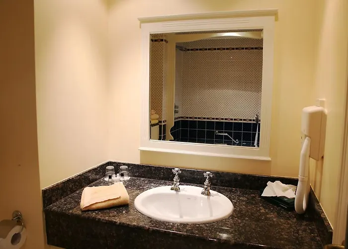 Bed & Breakfast Reddans Of Bettystown Luxury Bed & Breakfast, Restaurant And Bar Louth