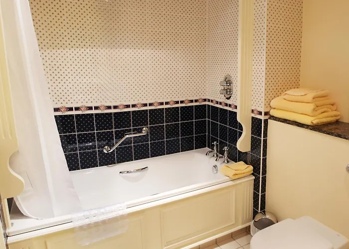 Reddans Of Bettystown Luxury Bed & Breakfast, Restaurant And Bar 3*