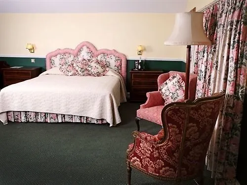 Reddans Of Bettystown Luxury Bed & Breakfast, Restaurant And Bar Bed & Breakfast 3*