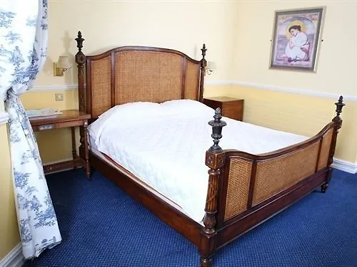 Reddans Of Bettystown Luxury Bed & Breakfast, Restaurant And Bar 3* Louth