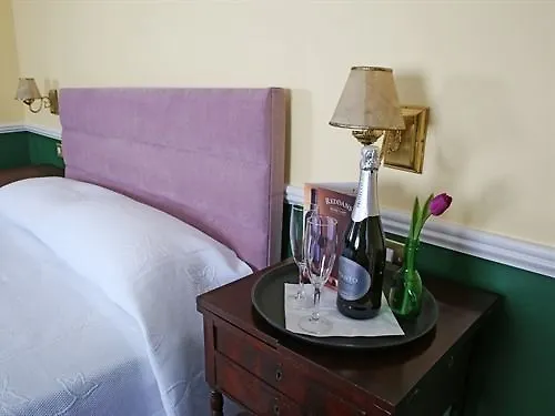 Reddans Of Bettystown Luxury Bed & Breakfast, Restaurant And Bar ベッド・アンド・ブレックファスト Louth