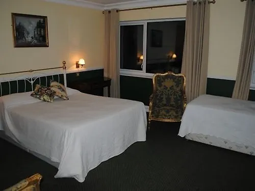 Reddans Of Bettystown Luxury Bed & Breakfast, Restaurant And Bar 3*